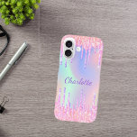 Roze paarse holografische glitter druppelt naam op iPhone 16 hoesje<br><div class="desc">Een trendy holografische achtergrond met eenhoorn- en regenboogpastelkleuren in roze,  paars,  roos goud,  muntgroen. Ontkleurd met faux glitter-druppels in roos goud,  roze en paars. Pas een naam aan en voeg deze toe. Een beetje alledaags glazuur om je dag op te helderen!</div>