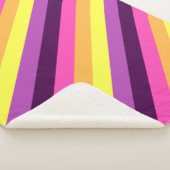 Roze Paarse Retro Stripes Kleine Sherpa Deken (3/4)