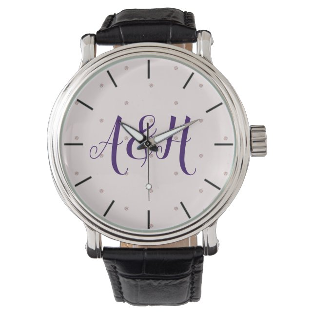 Roze Paarse Typografie Monogram Girly Modern Horloge (Voorkant)