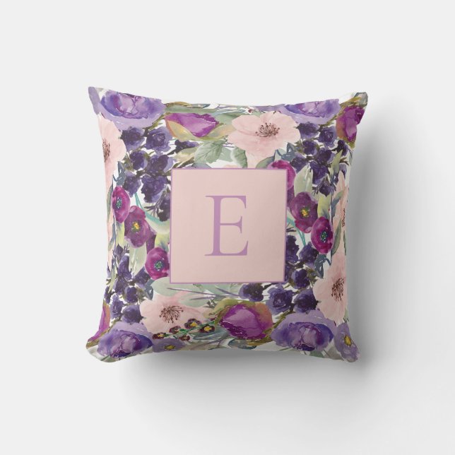 Roze Paarse Waterverf Floral Sage Green Monogram Kussen (Voorkant)