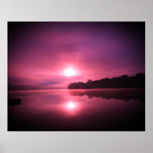 Roze Paarse zon boven water Poster