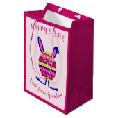 Roze paasei konijntje aangepaste tekst medium cadeauzakje (Voorkant Gekanteld)