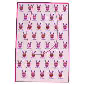 Roze paasei konijntje aangepaste tekst medium cadeauzakje (Achterkant)