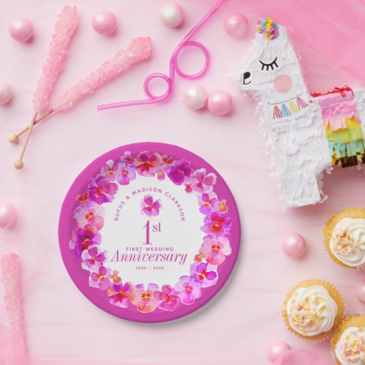 roze paniek bij de eerste huwelijksfeestdag papieren bordje (Feest)