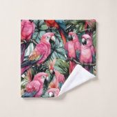 Roze papegaaien onder de bomen. bad handdoek (Wasdoekje)