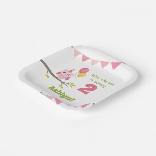 Roze partij die 2 tweede verjaardag draait papieren bordje (Gebogen)