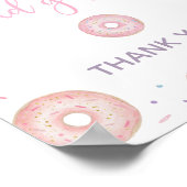 Roze Pastel Donut Kaarten & Cadeaus Verjaardagsbor Poster (Hoek)