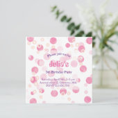 Roze pastelstippen Verjaardagsfeest Uitnodiging (Staand voorkant)