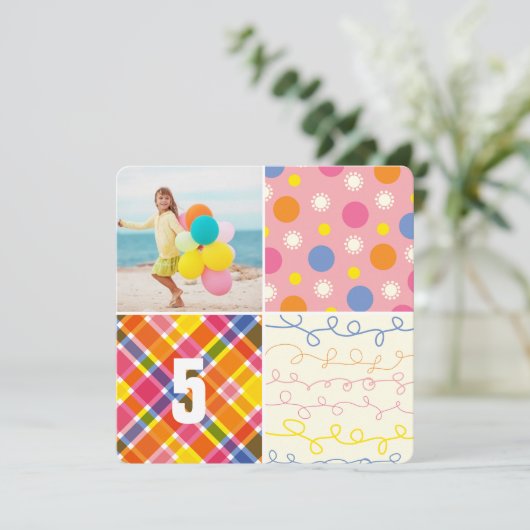 Roze Patchwork Pattern Squares Girl Foto van Birth Kaart (Staand voorkant)