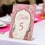 roze pauwen Indiase trouwtafel nummers Reclamebord Met Voetstuk<br><div class="desc">roze pauwen Indiase bruiloft elegante tafel nummerborden,  roze bloemboog grens pauwen met roze veren bruiloft tafel nummers tafel decor</div>