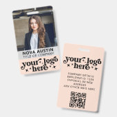Roze personeelsfoto ID met QR-code bedrijfslogo Badge (Voor- en achterkant)