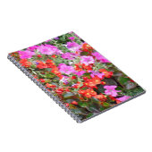Roze petunia en rode geraniums notitieboek (Rechterzijde)