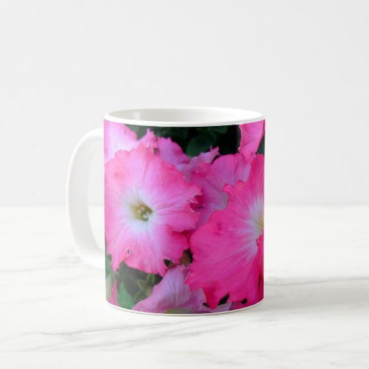 Roze petunia koffiemok (Voorkant links)