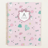 Roze Pickleball Preppy Monogram Print Planner (Voorkant)