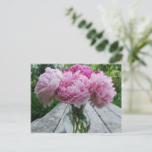 Roze pinda's / Peony Flowers Arrangement in Vase Briefkaart (Staand voorkant)
