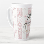 Roze Pinguïn Sneeuwvlokken Kerstmis Latte Mok (Linkerhoek)