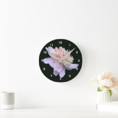 Roze Pioen Bloem  Ronde Klok (Huis)