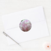 Roze Pioen Bloemen Bruiloft Uitnodiging Seals Ronde Sticker (Envelop)
