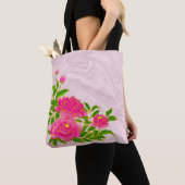 Roze Pioenen op Bleke Roze Achtergrond Tote Bag (Dichtbij)