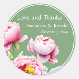  roze pioenen op groene bruiloft ronde sticker