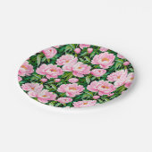 Roze pioenroos bloesems op een bladerige achtergro papieren bordje (Gekanteld)