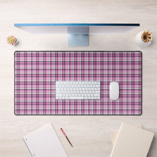 Roze Plaid Art Desk Mat