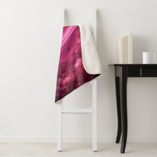 Roze planeet met roze ringen sherpa deken