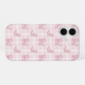 Roze poedels op plaid iPhone 16 hoesje (Achterkant horizontaal)
