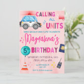 Roze politiemeisje Birthday Party Kaart (Staand voorkant)