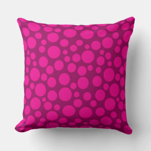 Roze polka dot kussen
