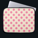 Roze polka-punten op crème laptop sleeve<br><div class="desc">Roze polka-punten op crème</div>