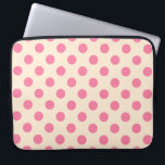 Roze polka-punten op crème laptop sleeve<br><div class="desc">Roze polka-punten op crème</div>