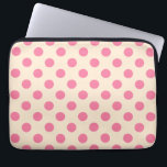 Roze polka-punten op crème laptop sleeve<br><div class="desc">Roze polka-punten op crème</div>
