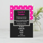 Roze polka stip bruiloft uitnodiging (Staand voorkant)