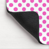 roze polka stippen in witte muismat (Hoek)