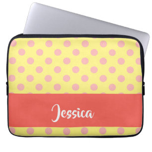 Roze polka-stippen op geel laptop sleeve