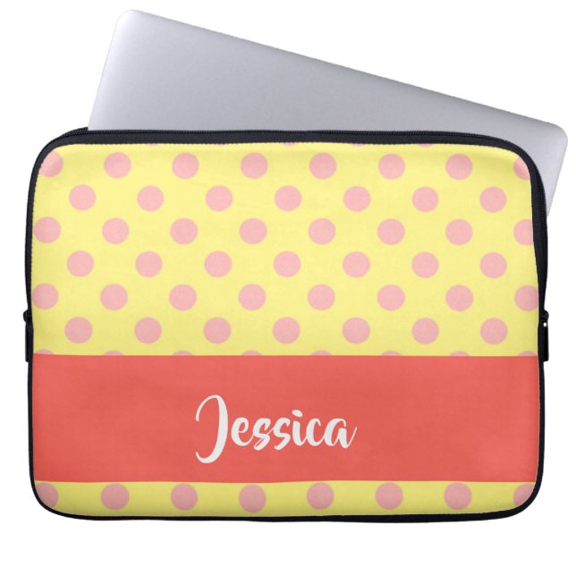 Roze polka-stippen op geel laptop sleeve (Voorkant)