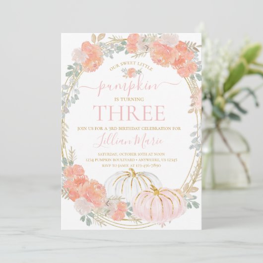 Roze pomkin Herfst Birthday Uitnodiging (Staand voorkant)