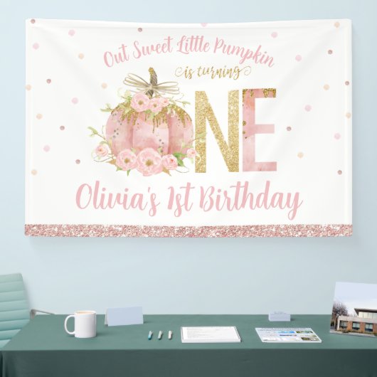 Roze Pompoen Roos Goud 1e Verjaardag Een Achtergro Spandoek (Beurs)
