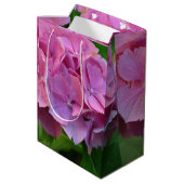Roze Pompom Hydrangea Hortensia Bloem Medium Cadeauzakje (Achterkant Gekanteld)