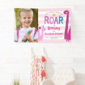 Roze Preschool Afstuderen Foto Dinosaurus Meisje S Spandoek (Insitu)