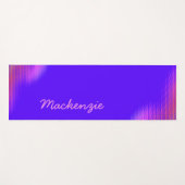 Roze puntenpatroon met naam op BRIGHT VIOLET Yogamat (Voorkant (horizontaal))