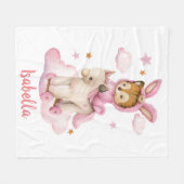 Roze pyjama van een meisje met een teefje fleece deken (Voorkant (Horizontaal))