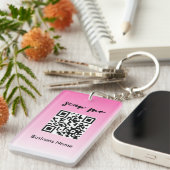 Roze QR Code Visitekaartje Logo Sleutelhanger (Voorkant Rechts)