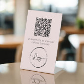 Roze QR Code Wit Menu Logo Modern Restaurant Reclamebord Met Voetstuk