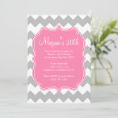 Roze Quatrefoil Chevron Birthday Uitnodiging (Staand voorkant)