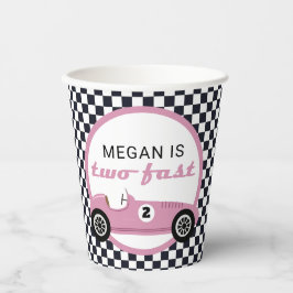 Roze racewagen met twee snelle feestdagen papieren bekers