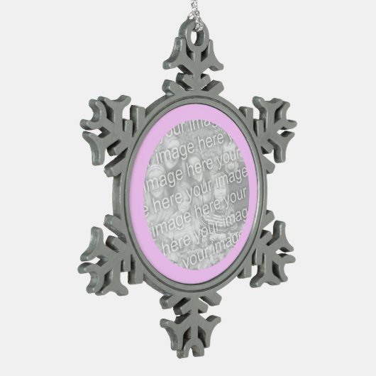 Roze rand rond tin sneeuwvlok ornament (Links)