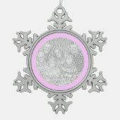 Roze rand rond tin sneeuwvlok ornament (Voorkant)