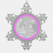 Roze rand rond tin sneeuwvlok ornament (Voorkant)